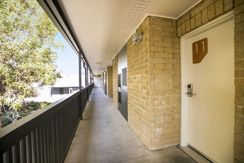 Nightcap At Kawana Waters Hotel - Accommodation Ballina 2