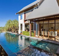 Kingscliff Balinese Beachfront Retreat - Accommodation Ballina