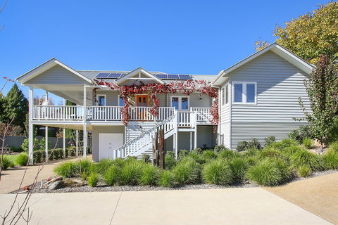 Autumn Home - Our Place At Bright - Accommodation Ballina 0