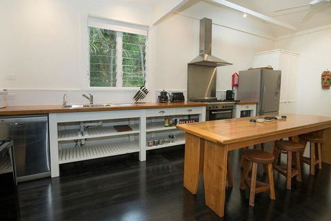 Blue Peter - Accommodation Ballina 0