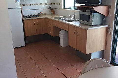 NRMA Bowen Beachfront Holiday Park - Accommodation Ballina 2