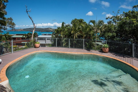 Heliconia 10 Newly Renovated House - Accommodation Ballina 3