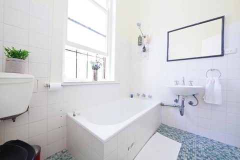 WB319 Chatswood Charmer Roomy 3 Bed Apartment - Accommodation Ballina 5