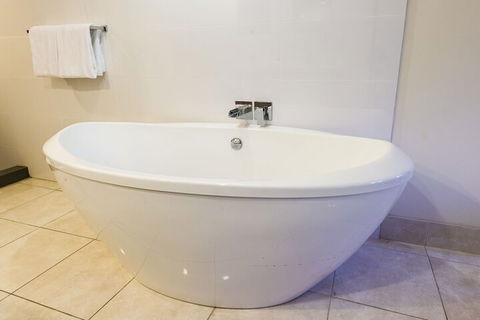 The Penthouse Port Douglas - Accommodation Ballina 3