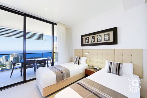 Oracle Resort, Broadbeach - Q Stay - Accommodation Ballina 2