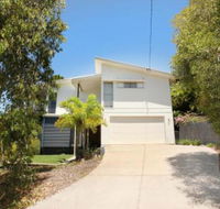224 Centenary Heights Road Coolum Beach 500 Dollar Bond Linen Included - Accommodation Ballina