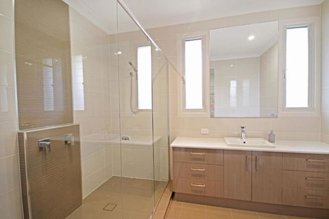 59 Banksia Avenue Coolum Beach Pet Friendly Linen Included 500 BOND - Accommodation Ballina 4