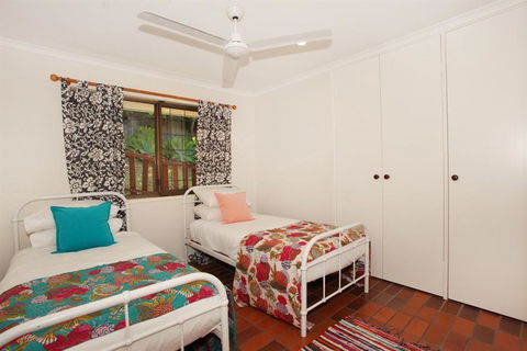 54 Coolum Terrace Coolum Beach - Accommodation Ballina 3