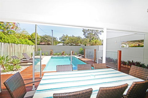 22 Sorrento Avenue Coolum Beach Linen Supplied PET FRIENDLY 500 BOND - Accommodation Ballina 6