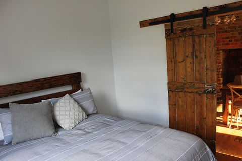 The Cottage - Accommodation Ballina 1