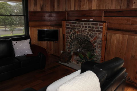 The Cottage - Accommodation Ballina 4