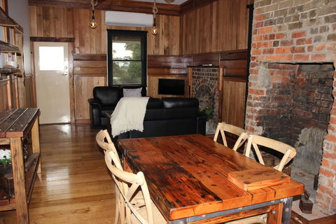 The Cottage - Accommodation Ballina 0