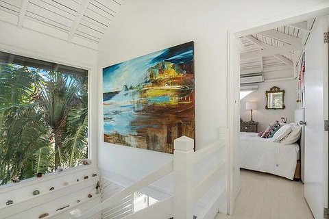 Your Luxury Escape - The White House - Accommodation Ballina 4
