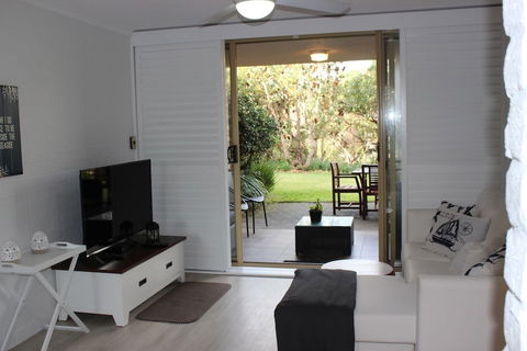 Oceanside - Accommodation Ballina 4