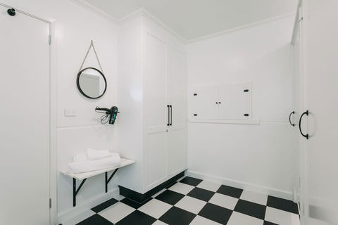 Deco Beach Luxury Apartments - Accommodation Ballina 4