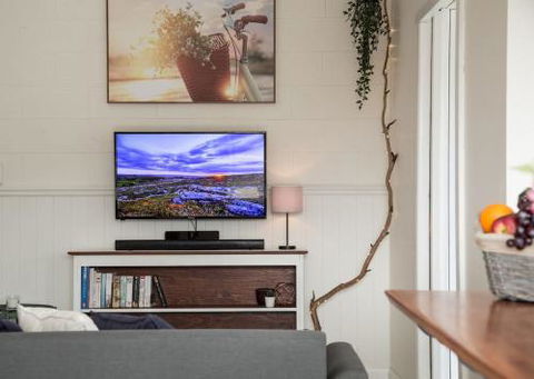 New Aptmnt Only 5 Mins To Mona Gallery - Accommodation Ballina 2