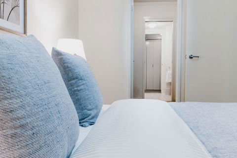 Absolute Riverfront One Bedroom Apartment - Accommodation Ballina 4