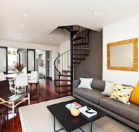 Spacious City 2 BR House Fit 6 PP - Accommodation Ballina