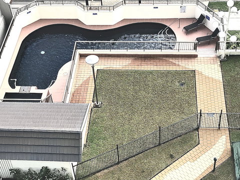 Cairns Apartment Esplanade Ocean Views - Accommodation Ballina 2