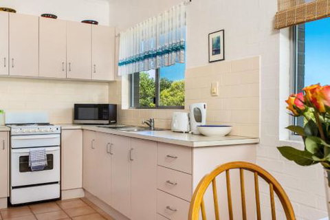 5 / 49 Childe Street Hideaway At Belongil - Accommodation Ballina 3