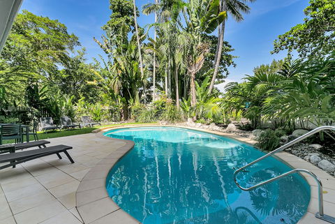 Seascape Holiday-Tropical Reef Apartment - Accommodation Ballina 1