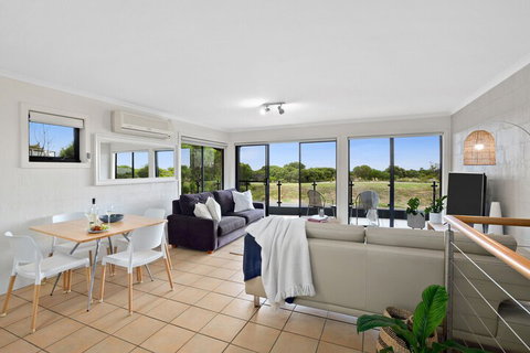 On The Esplanade Apartments - Accommodation Ballina 6