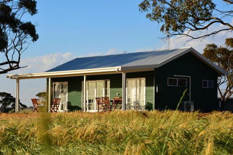 Marys Farm Cottages - Accommodation Ballina 6