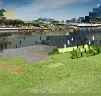 Lake House on Elouera - Accommodation Ballina