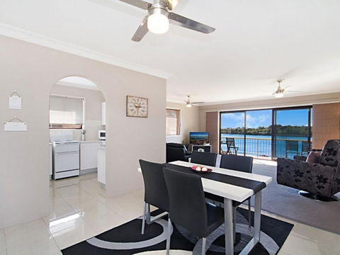 7 / 18 Endeavour Parade Riverfront Tweed Heads - Accommodation Ballina 2