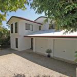 8 Springfield Avenue Pet Friendly Linen Included - Accommodation Ballina 0