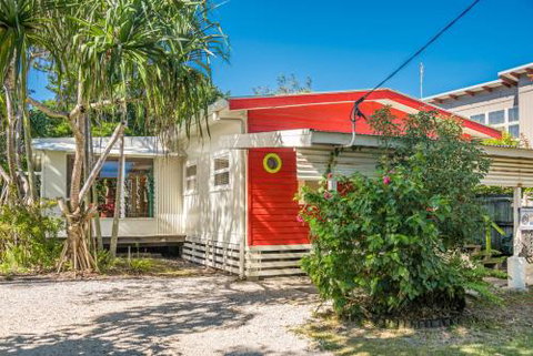 A SWEET ESCAPE Beachcombers Cottage Beachfront - Accommodation Ballina 6