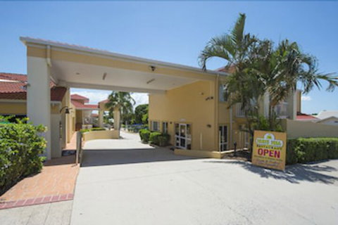 Harbour Sails Motor Inn - Accommodation Ballina 2