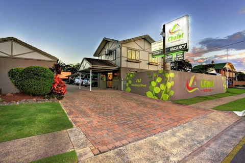 Chalet Motor Inn - Accommodation Ballina 3