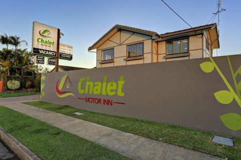 Chalet Motor Inn - Accommodation Ballina 0