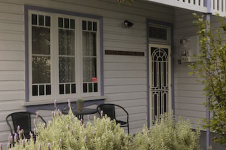 Cessnock NSW Accommodation Ballina
