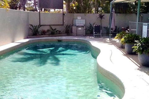 Le Court Villas - Accommodation Ballina 1