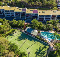 The Oasis Apartments and Treetop Houses - Accommodation Ballina