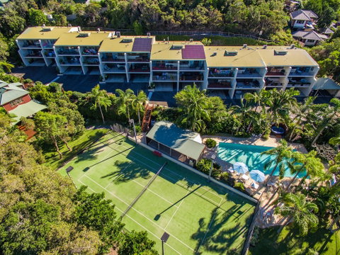 The Oasis Apartments And Treetop Houses - Accommodation Ballina 0