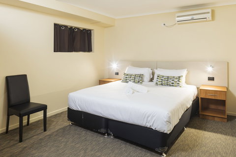 Nightcap At Balaclava Hotel - Accommodation Ballina 6