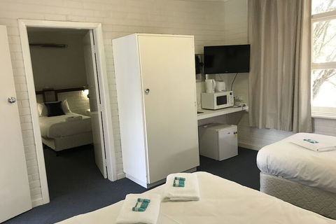 Walpole Hotel Motel - Accommodation Ballina 3