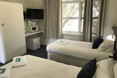 Walpole Hotel Motel - Accommodation Ballina 5