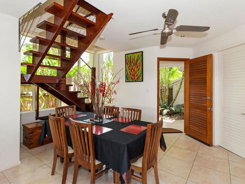 Tropical Oasis 8 Templemoon - Accommodation Ballina 6