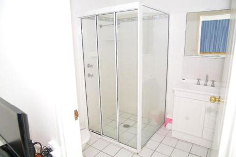 Breakers 2 13 East Street - Accommodation Ballina 3