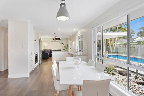 Poolside Noosa Oasis Pet Friendly - Accommodation Ballina 6