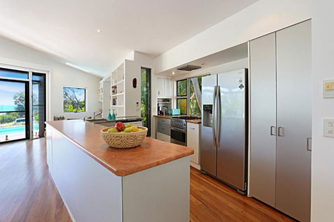 Barefoot Bungalow Castaways Beach - Accommodation Ballina 5