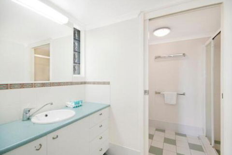 Sunshine Cove Across The Road From The Beach - Accommodation Ballina 4