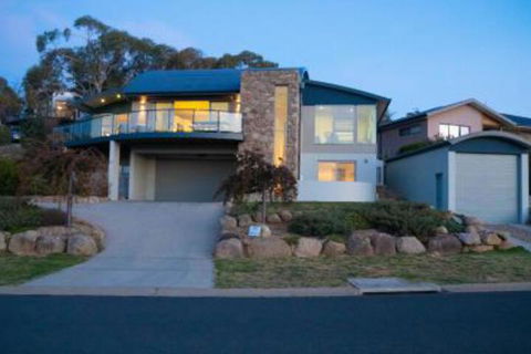 Alpine Air - Accommodation Ballina 0