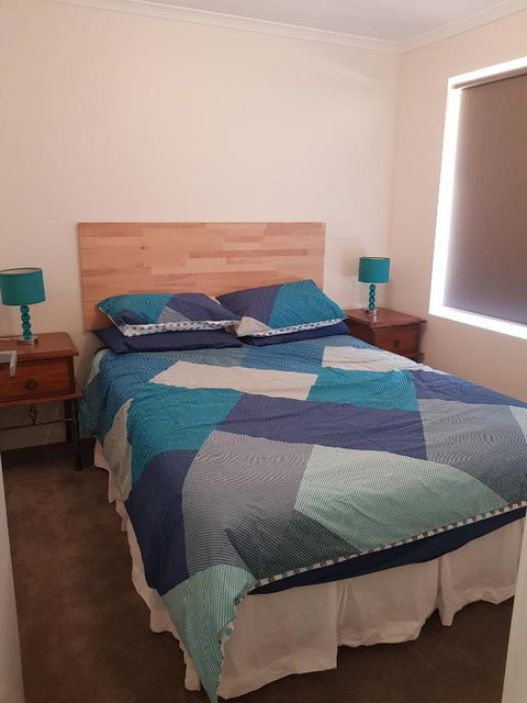 Towncrackers Guest House - Accommodation Ballina 1