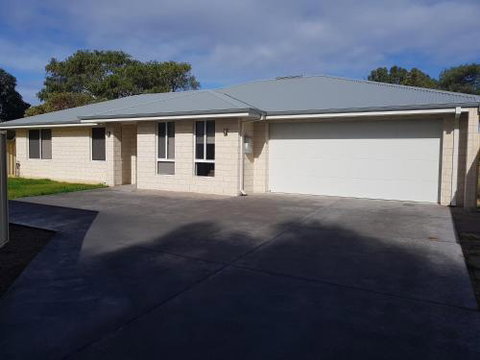 Towncrackers Guest House - Accommodation Ballina 2