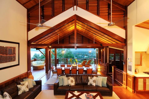 Villa Empat Puluh Dua - Accommodation Ballina 4
